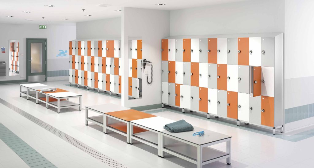 swimming pool changing rooms