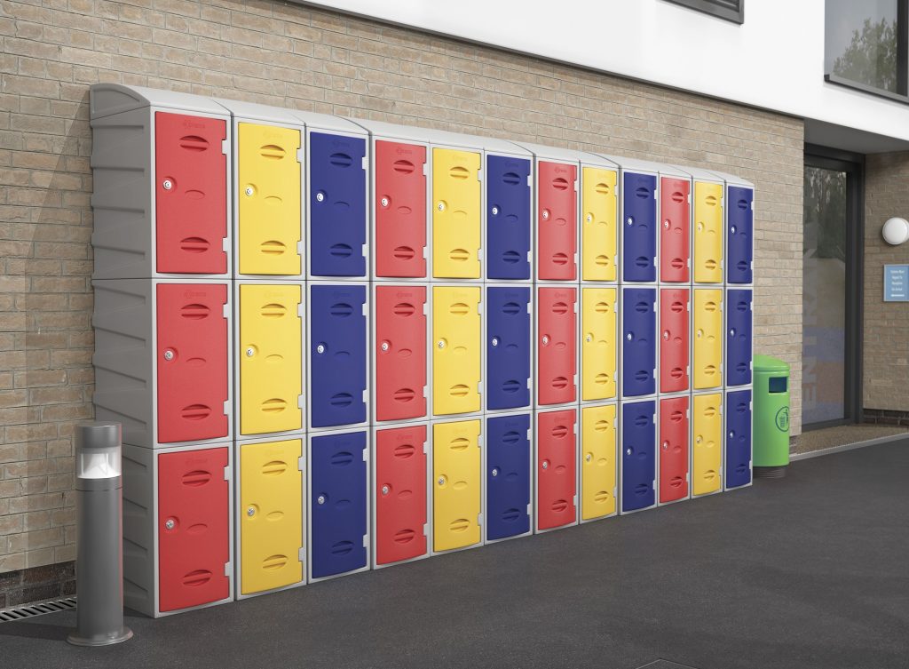 Comparison of commercial locker types including metal, plastic and smart lockers for UK businesses